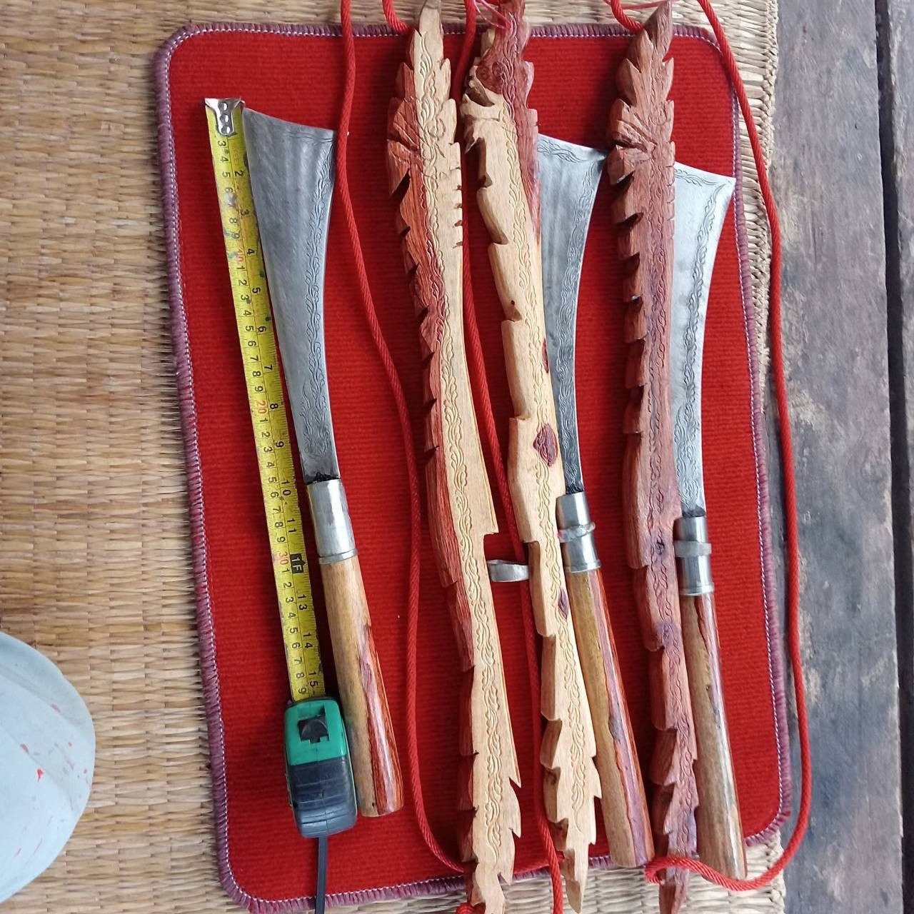 มีดพร้าโคกเจริญ ขนาดความยาวใบมีด 10 เซ็น (ไม่รวมฝัก)